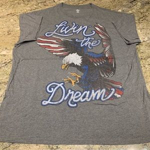 Livin’ the Dream grey shirt. Size XXL